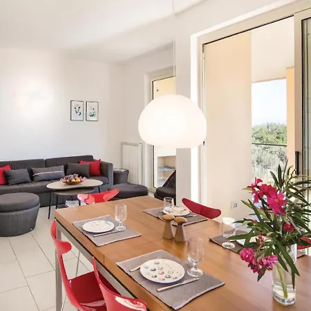 107 بيت للعطل Badolato Marina