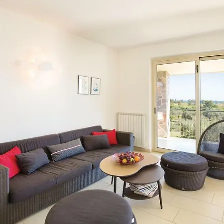 107 Badolato Marina